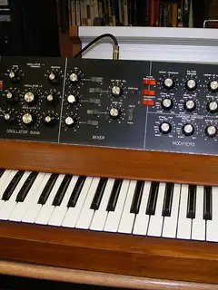Synthesizer