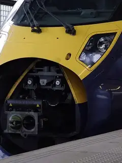 Railway coupling