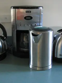 Home appliance