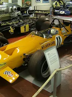 McLaren M14A
