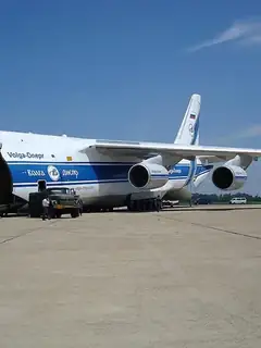 Cargo aircraft