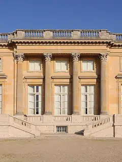 Neoclassical architecture