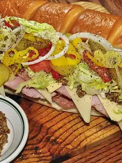 Submarine sandwich