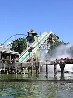 Shoot the chute