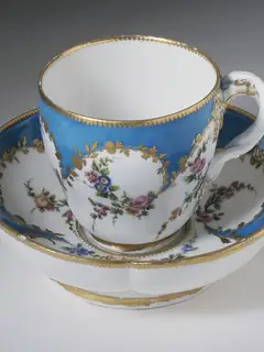 Cup