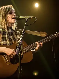 Gabrielle Aplin discography