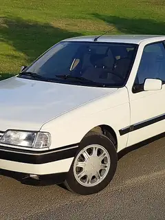 Peugeot 405