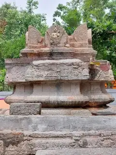 Raghuttama Tirtha