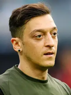 Mesut Özil