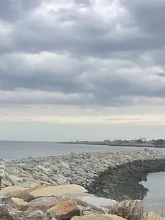 Bearskin Neck