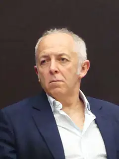 Jeremy Bowen