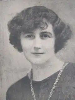 Annie de Pène