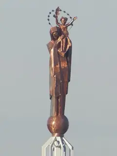Statue de Notre-Dame de France