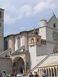 Église supérieure de la basilique Saint-François d'Assise