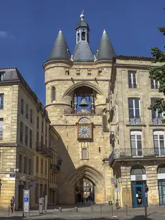 Remparts et portes de ville de Bordeaux