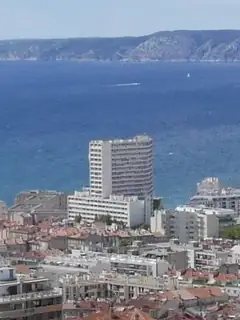 Le Saint-Georges