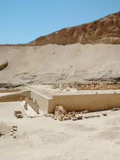 Temple funéraire de Montouhotep II